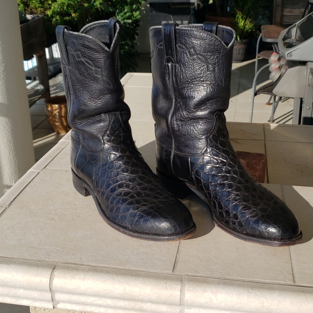 EXQUISITE JUSTIN CAIMAN BOOTS  VERY NICE & SOFT